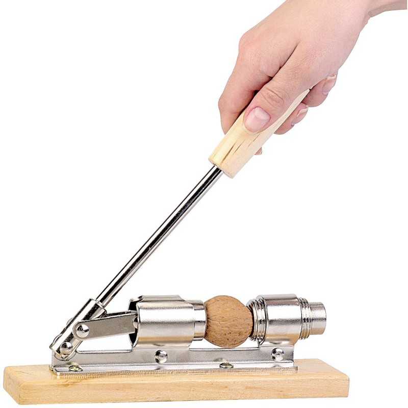 Spargator manual pentru nuci
